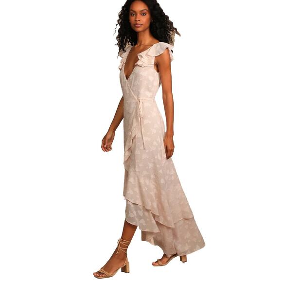 Lulus‎ Lovely Evening Together Pale Pink Jacquard High-Low Wrap Dress M NWT - Picture 1 of 13